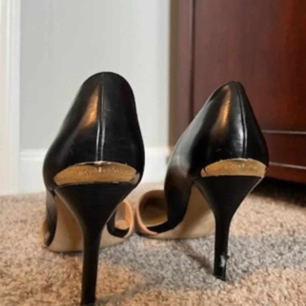 Two tone Michael Kors heels - Picture 3 of 3